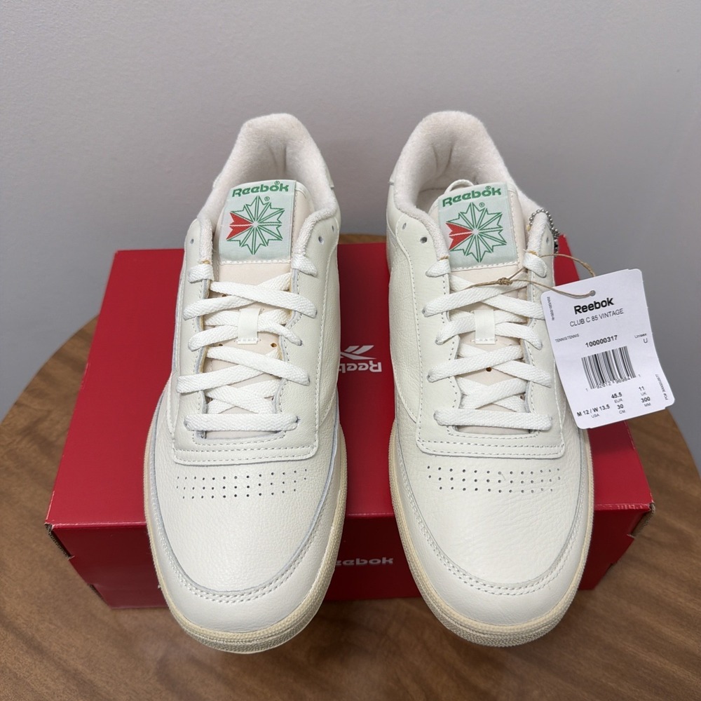 Reebok Classic Leather Sneakers in Off-White with Green Accents - Picture 3 of 12